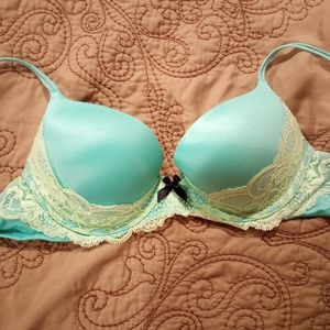 Victoria's Secret Very Sexy Push Up Bra